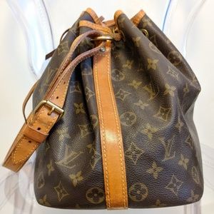 Authentic Louis Vuitton petite Noe